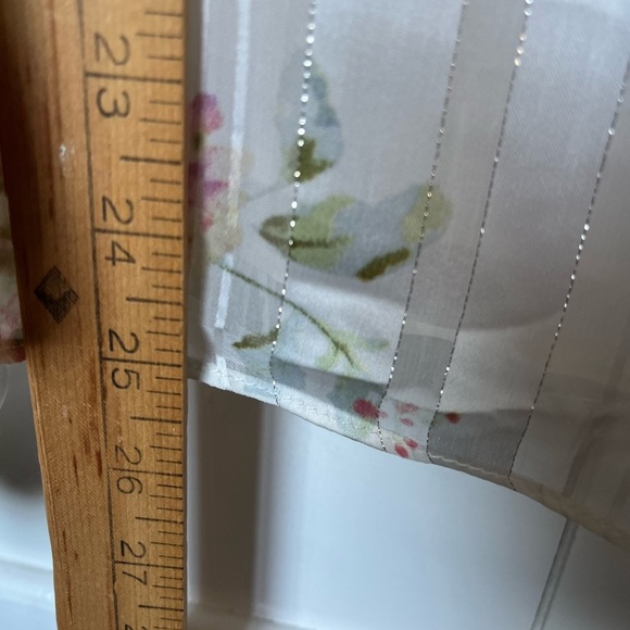 NWT Joie White Floral Blouse with Tie-Neck - Picture 4 of 9